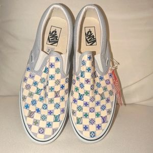 New Custom Checker print Vans